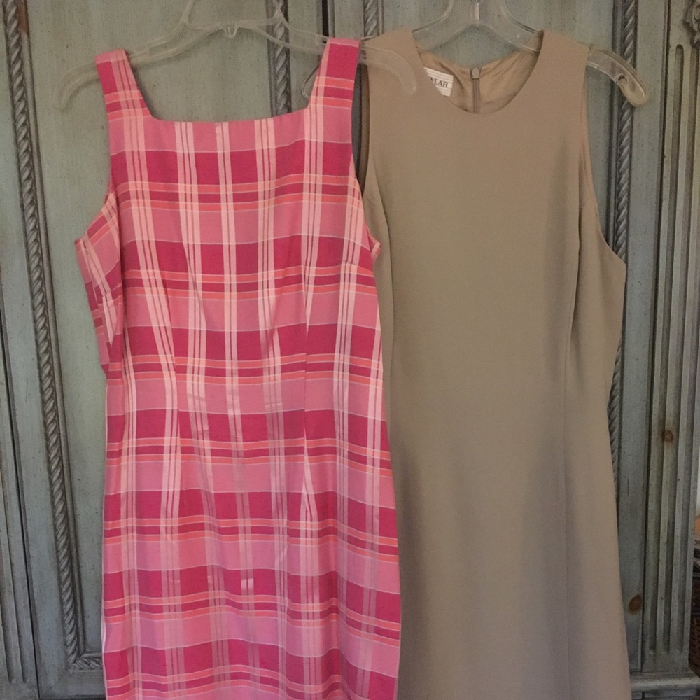 2 sleeveless dresses (sold together)